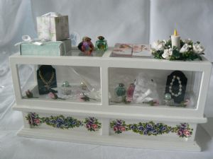 12th Scale Miniature Dressed Wedding Counter